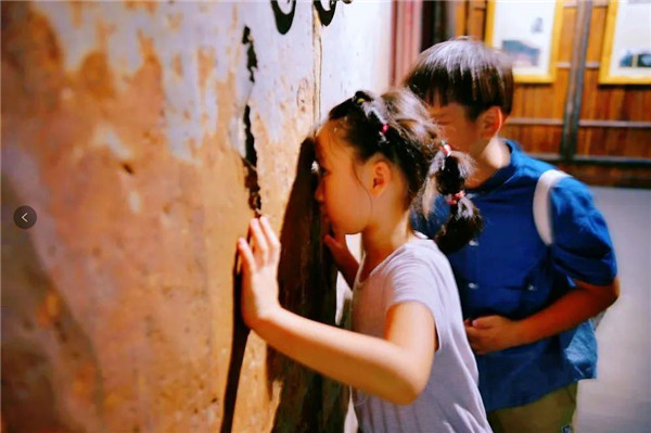 御窯景巷迎來(lái)疫情后首個(gè)研學(xué)團(tuán)隊(duì)