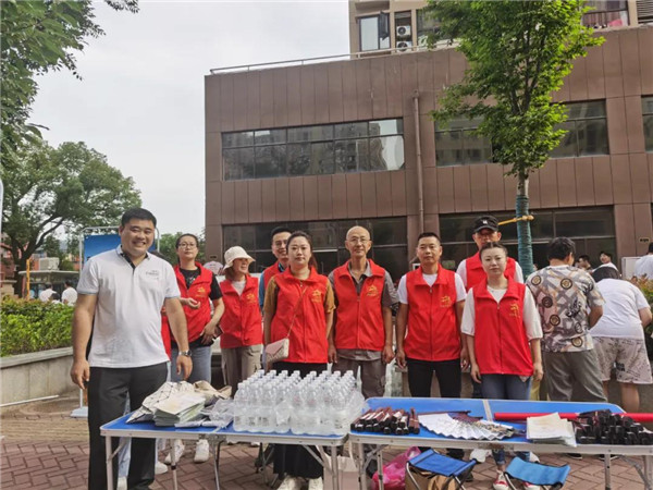 御窯景巷黨支部開(kāi)展助力高考，為夢(mèng)想護(hù)航活動(dòng)