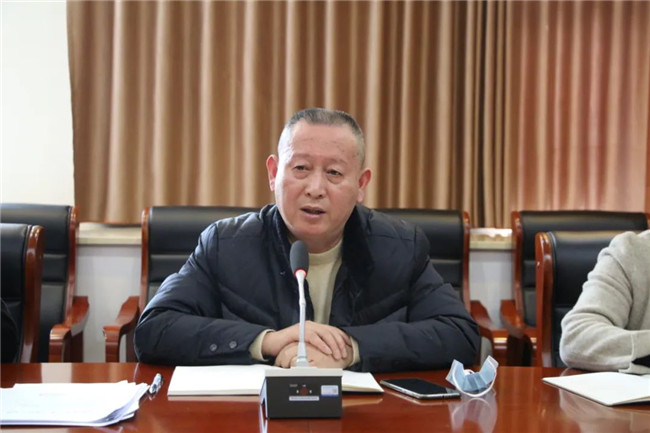 市古鎮(zhèn)投資公司召開春節(jié)期間疫情防控、矛盾糾紛排查和安全生產(chǎn)工作部署會(huì)